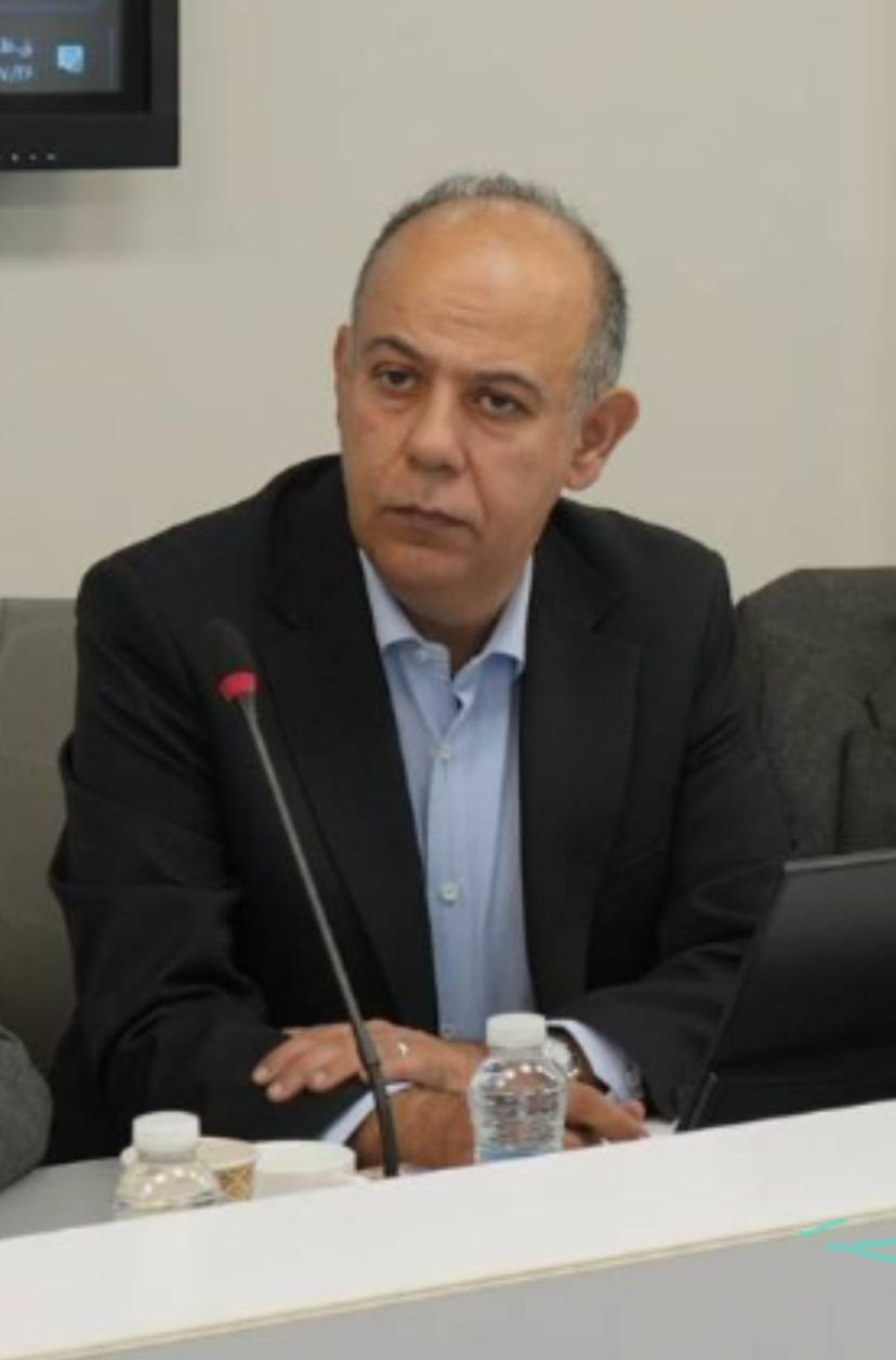 آرش نیکوسخن